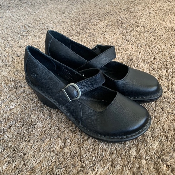 Born Mary Jane Wedge Heel Shoes Sz.10 Black Leather Classic Minimalist Versatile - Picture 1 of 13